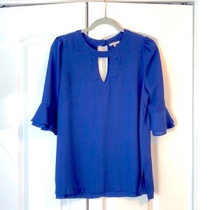 Gorgeous blue blouse!